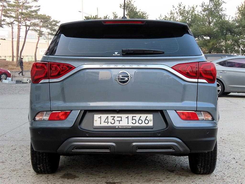 Ssangyong Korando - Vista 4
