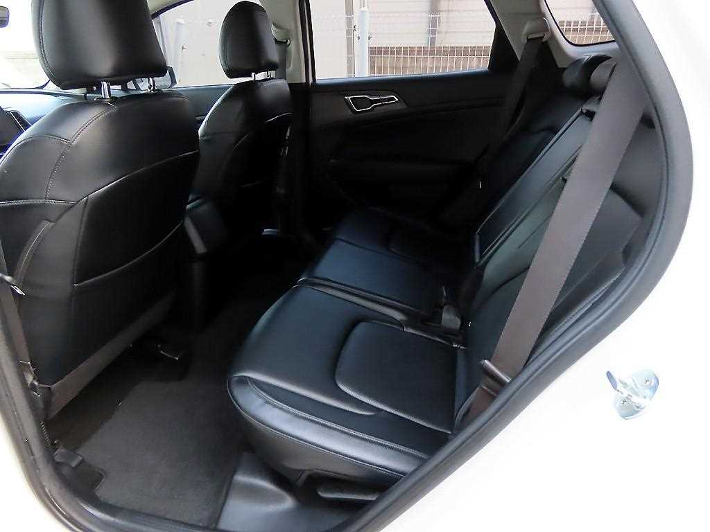 KIA Sportage - Vista 6