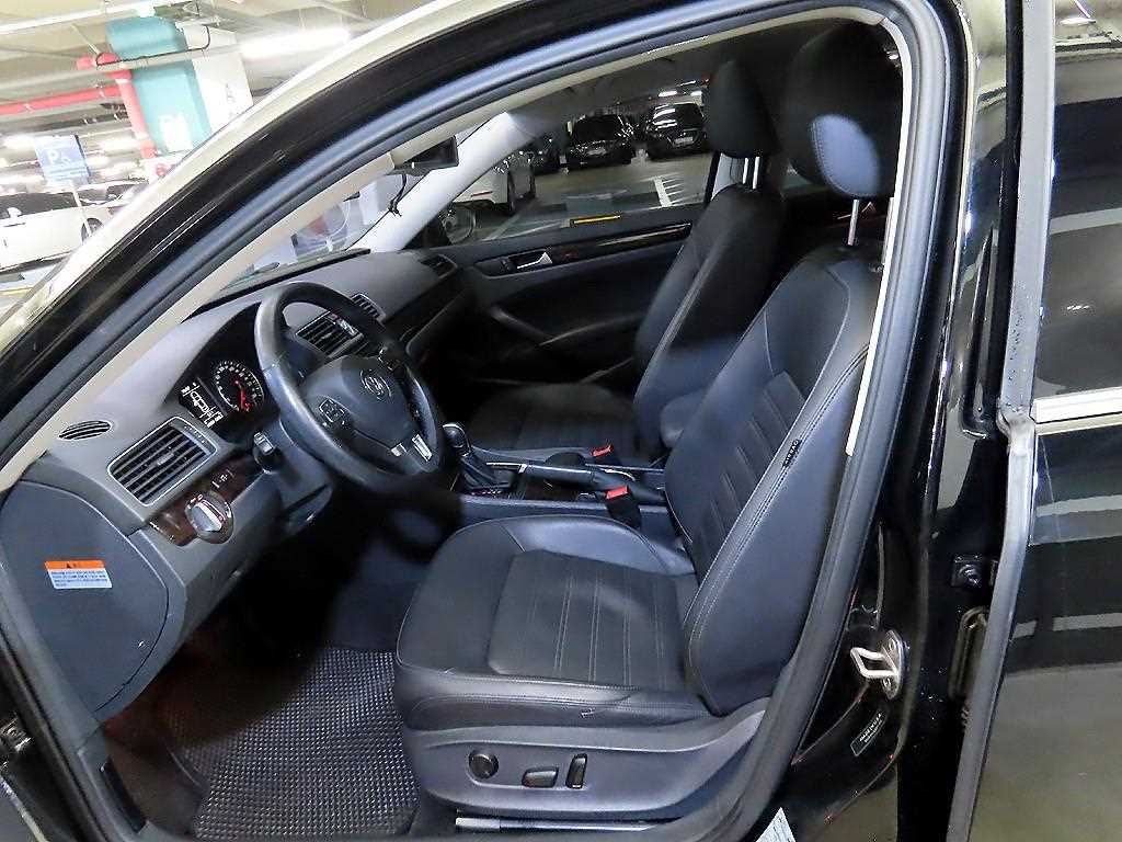 Volkswagen Passat - Vista 6