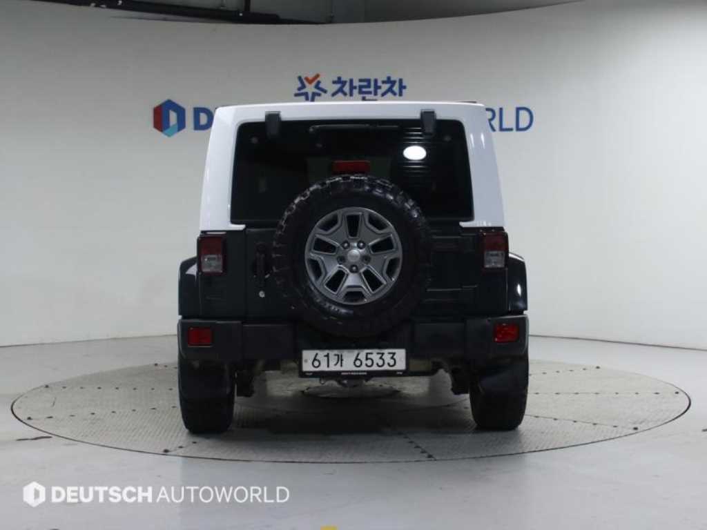 Jeep Wrangler - Vista 4