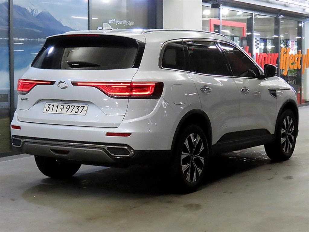 SAMSUNG QM6 - Vista 4