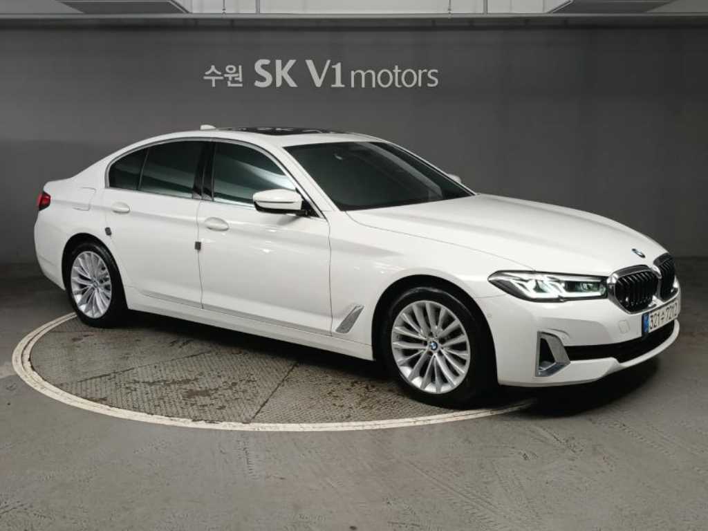 BMW 5 Series - Vista 5