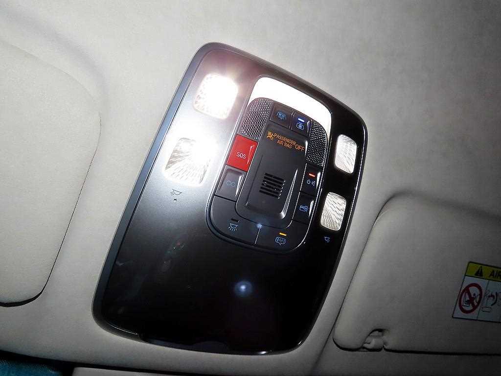 Genesis G80 2024 Negro - Importación desde Corea - HF Imports Iquique - Foto 16