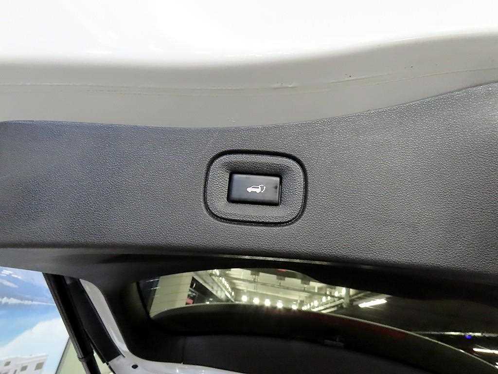 SAMSUNG QM6 2022 Blanco - Importación desde Corea - HF Imports Iquique - Foto 16