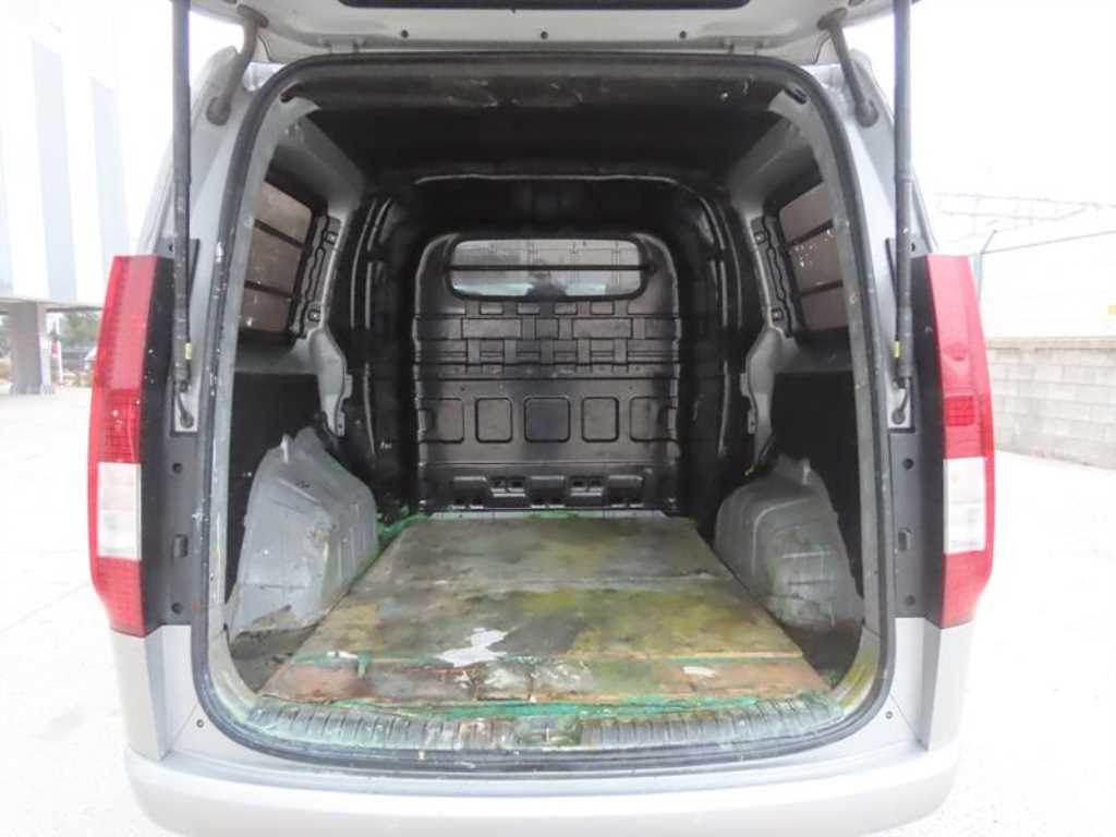 HYUNDAI Staria - Vista 5