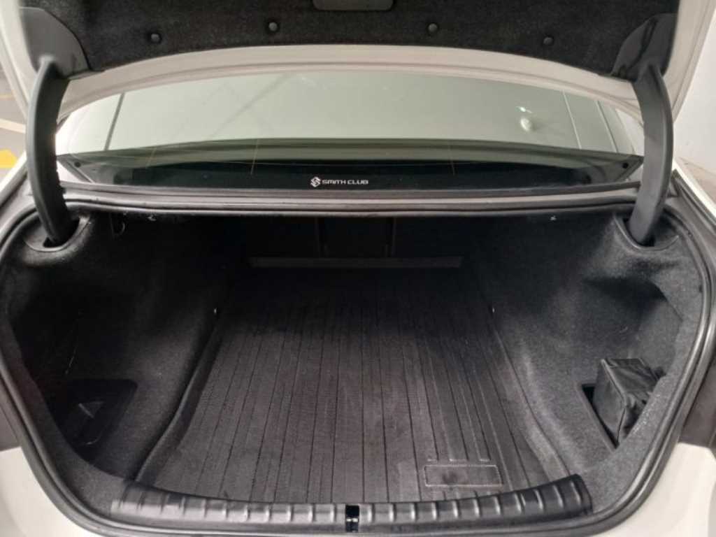 BMW 5 Series 2021 Blanco - Importación desde Corea - HF Imports Iquique - Foto 18