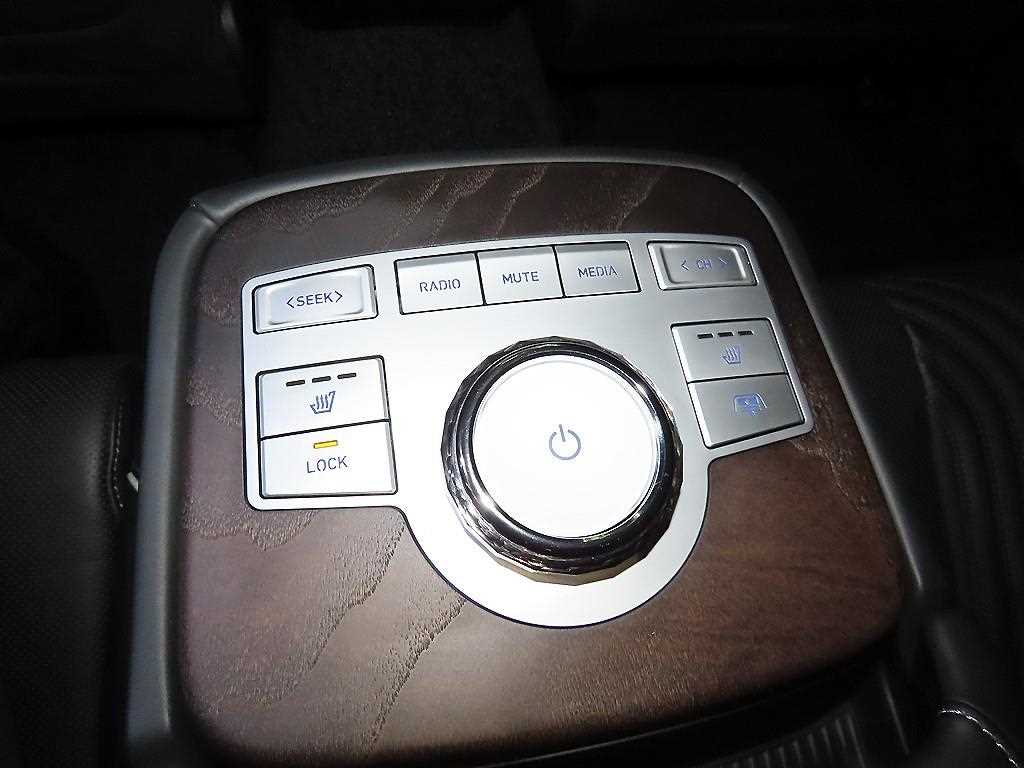 Genesis G80 2024 Negro - Importación desde Corea - HF Imports Iquique - Foto 15