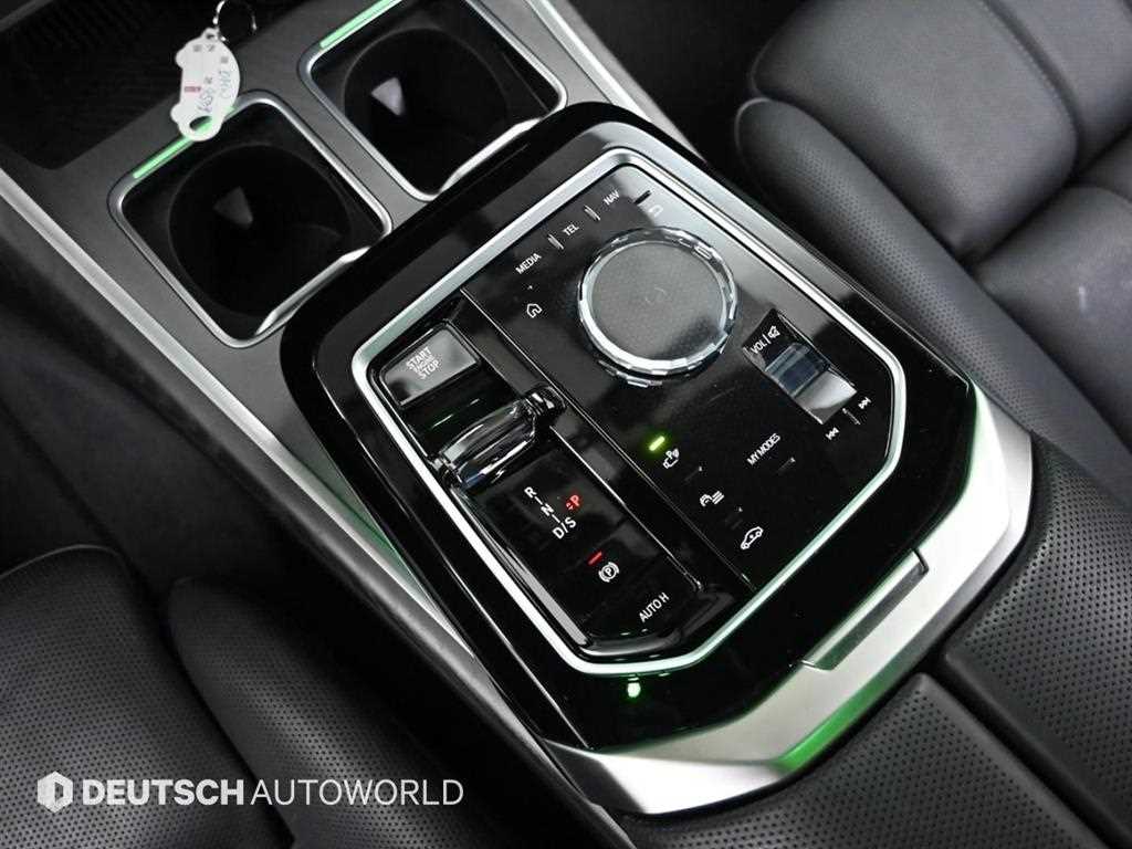 BMW 7 Series - Vista 9