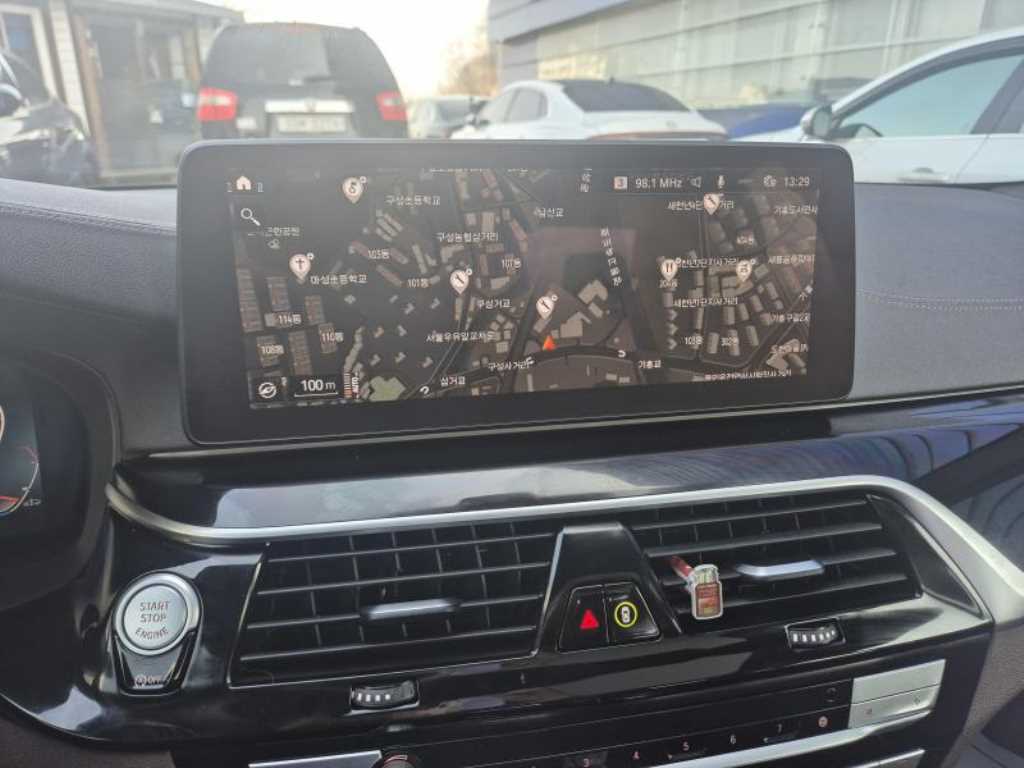 BMW 5 Series - Vista 8