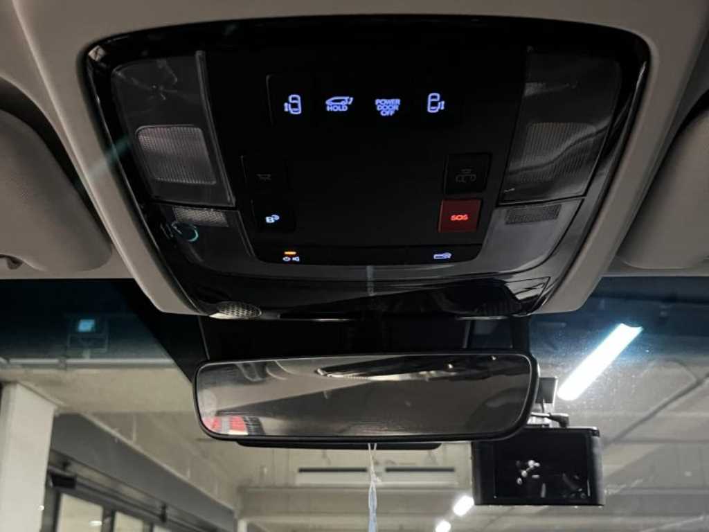 HYUNDAI Staria - Vista 9