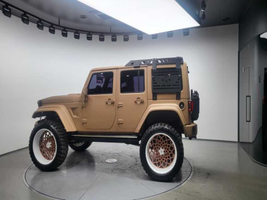 Jeep Wrangler - Vista 5