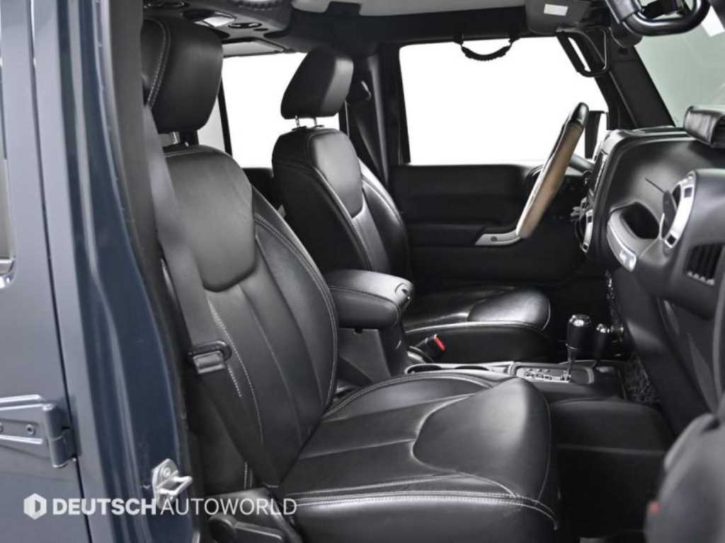 Jeep Wrangler - Vista 10