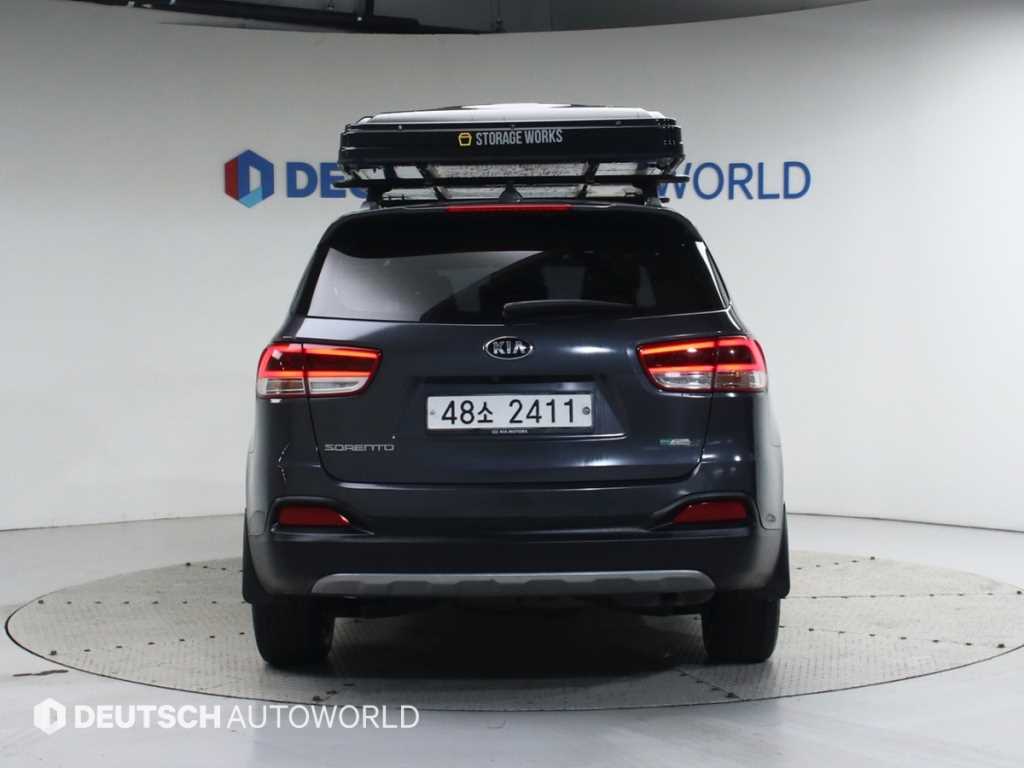 KIA Sorento - Vista 4
