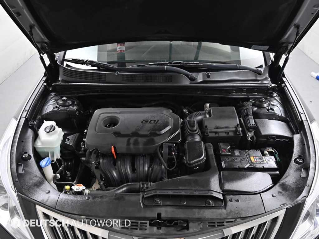 HYUNDAI Grandeur - Vista 6