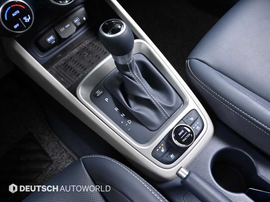 HYUNDAI Venue - Vista 9