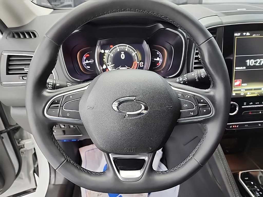 SAMSUNG QM6 - Vista 9