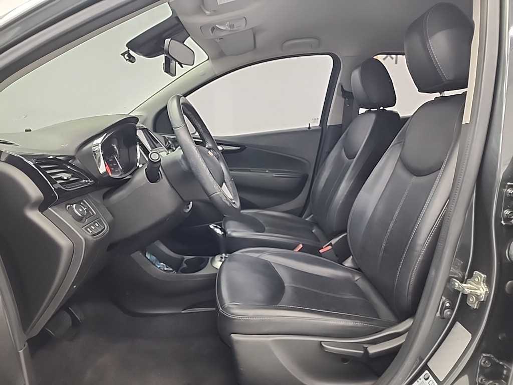 Chevrolet Spark - Vista 11