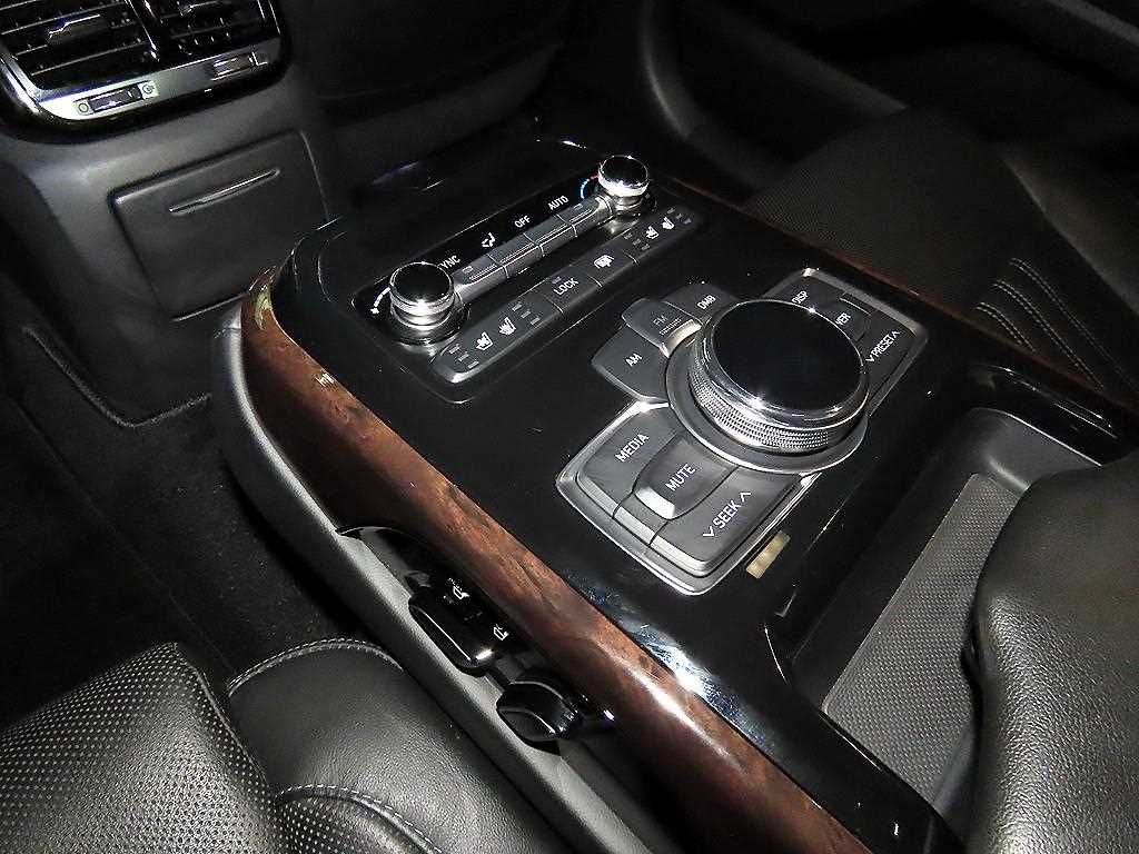 Genesis EQ900 2018 Negro - Importación desde Corea - HF Imports Iquique - Foto 15