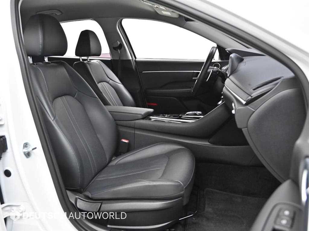 HYUNDAI Sonata - Vista 10