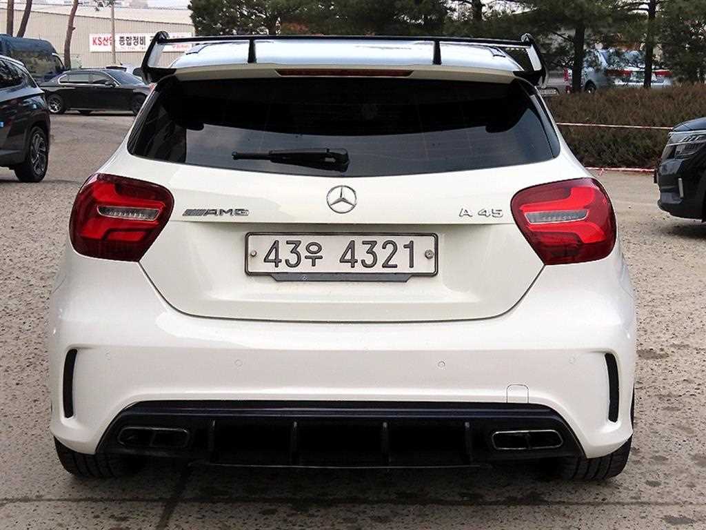 Mercedes Benz A Class - Vista 4