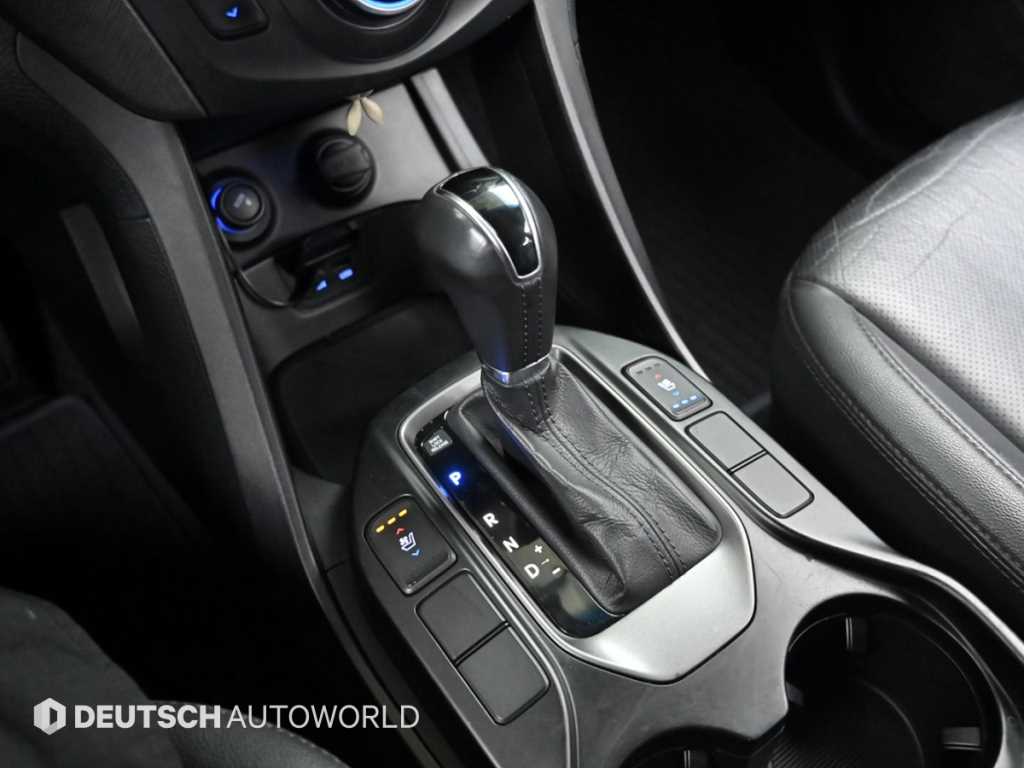 HYUNDAI Santa Fe - Vista 9