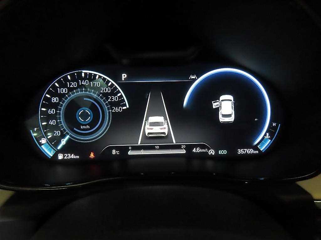 Genesis GV70 - Vista 9