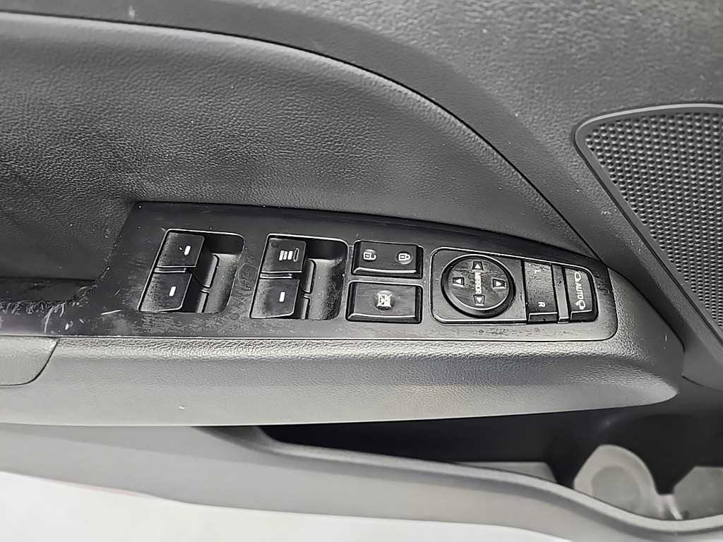 HYUNDAI Avante 2017 Blanco - Importación desde Corea - HF Imports Iquique - Foto 15