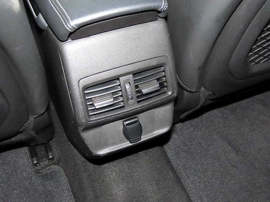 SAMSUNG QM6 2023 Blanco - Importación desde Corea - HF Imports Iquique - Foto 13