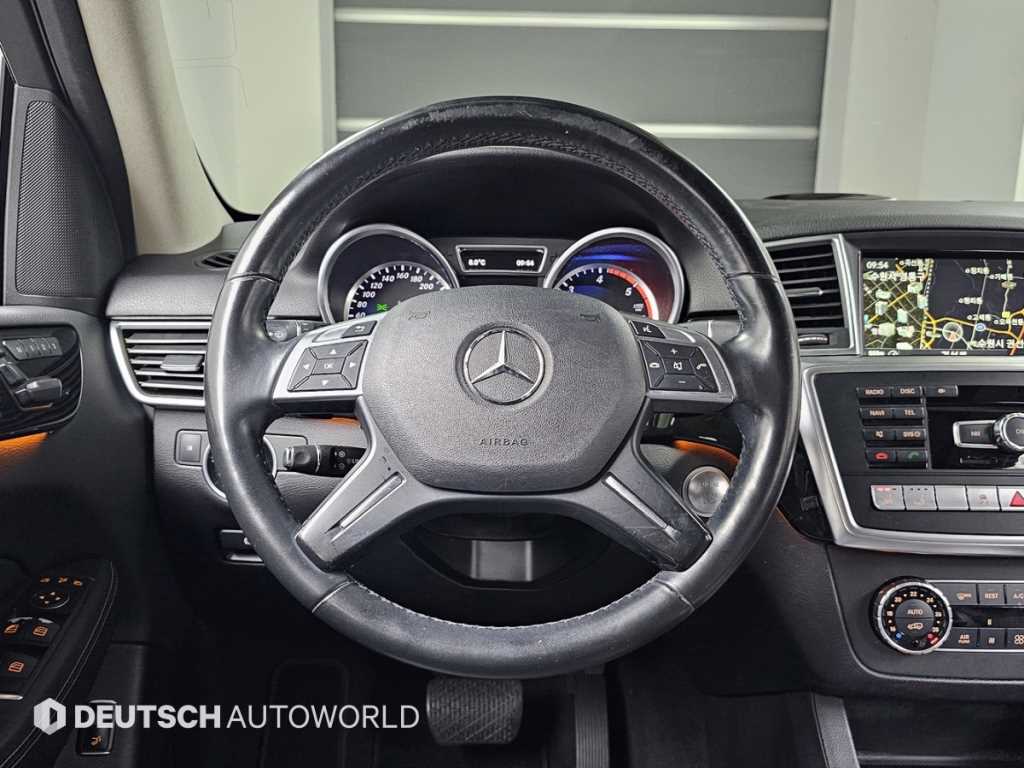 Mercedes Benz M Class 2015 Negro - Importación desde Corea - HF Imports Iquique - Foto 13