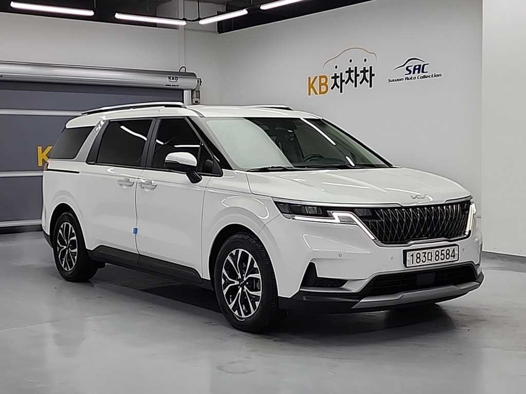 KIA Carnival - Vista 4