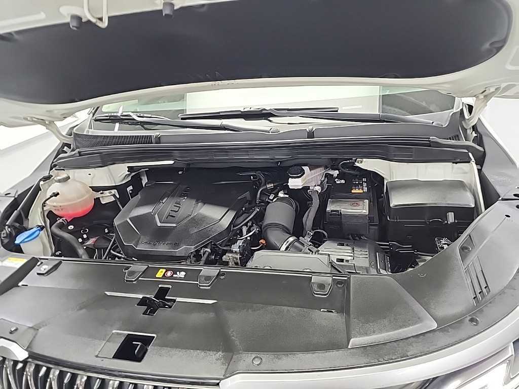 KIA Carnival - Vista 5