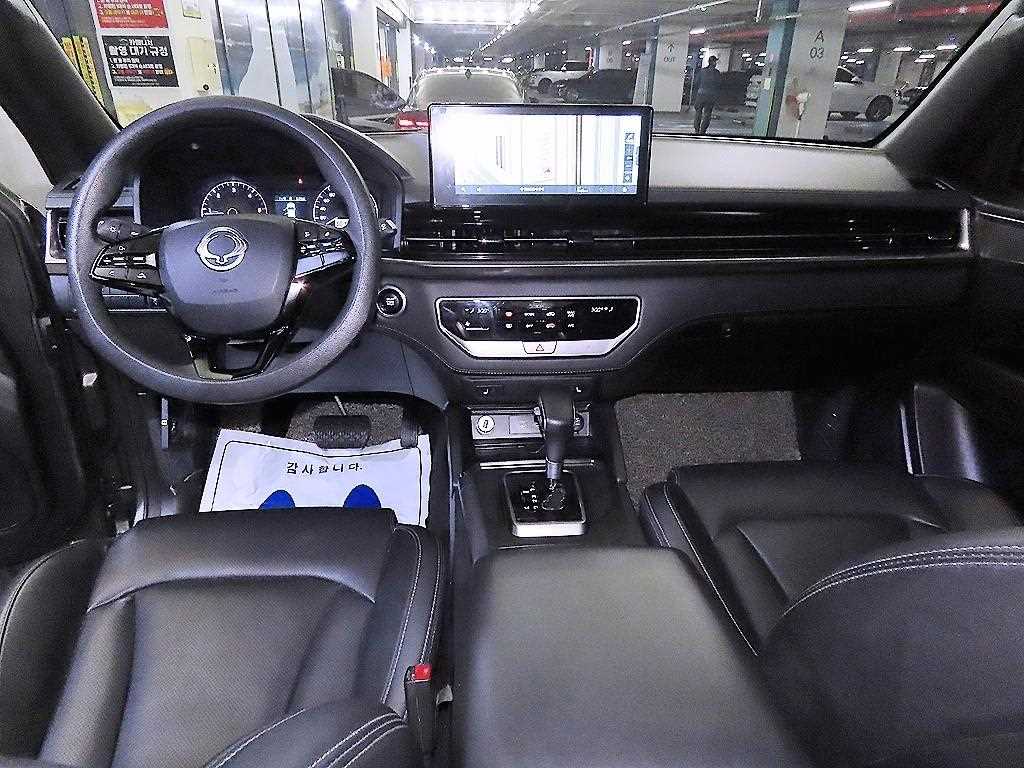 Ssangyong Rexton - Vista 10