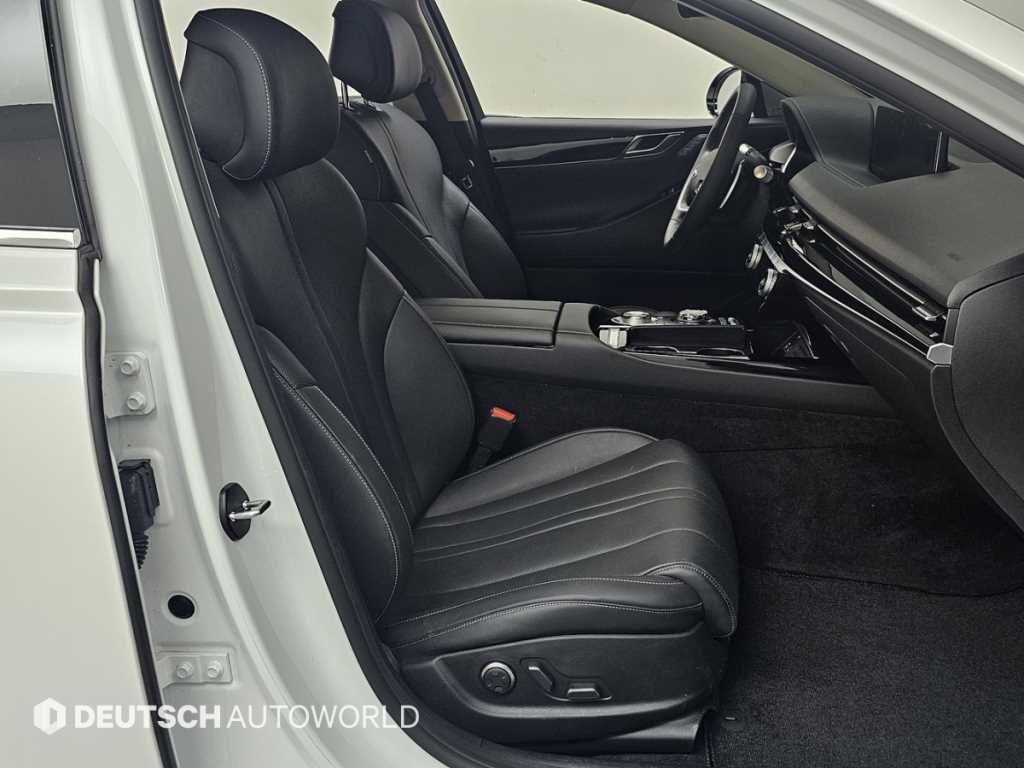 Genesis G80 - Vista 10