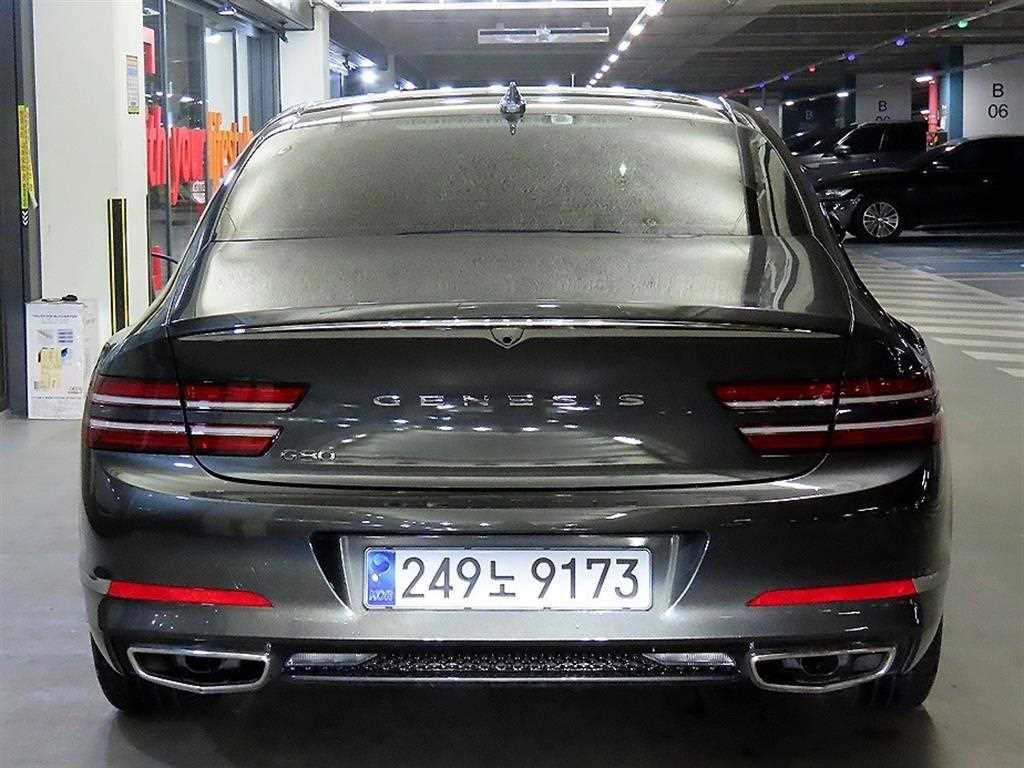 Genesis G80 - Vista 5