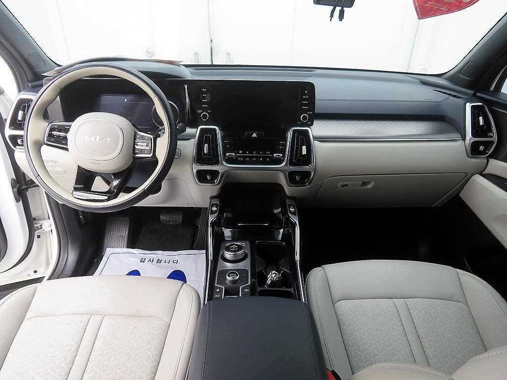 KIA Sorento - Vista 10