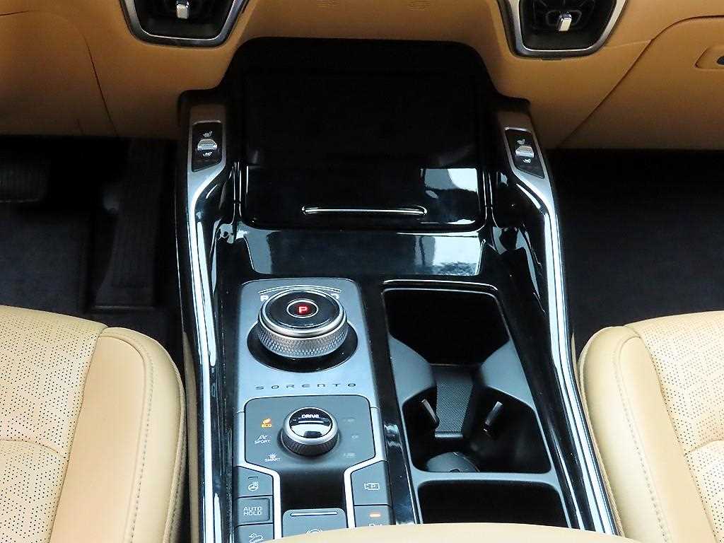KIA Sorento - Vista 11