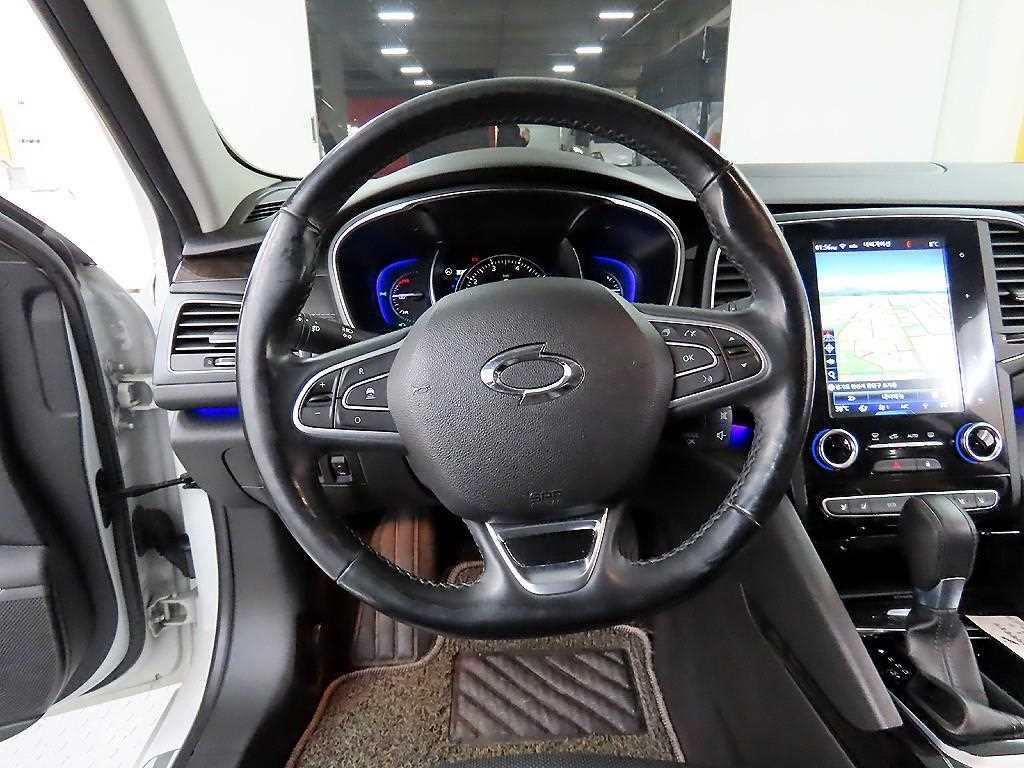 SAMSUNG SM6 - Vista 9