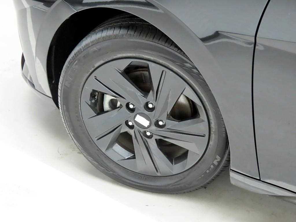 HYUNDAI Avante 2023 Negro - Importación desde Corea - HF Imports Iquique - Foto 19