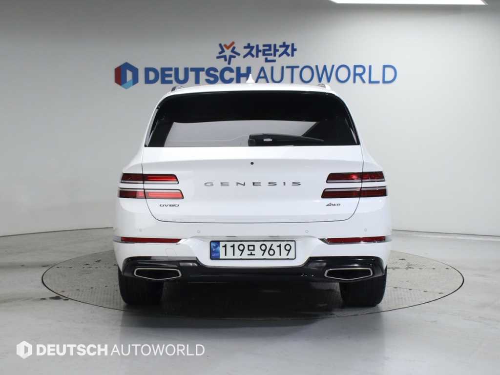 Genesis GV80 - Vista 4