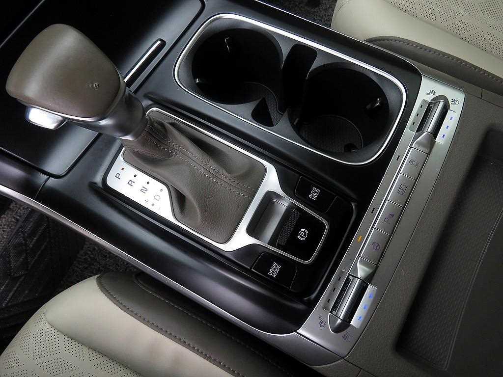 KIA Carnival 2021 Blanco - Importación desde Corea - HF Imports Iquique - Foto 15