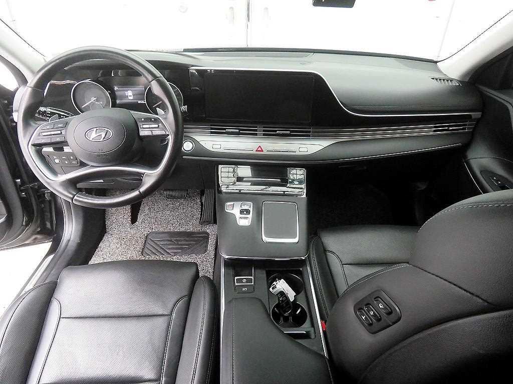 HYUNDAI Grandeur - Vista 8