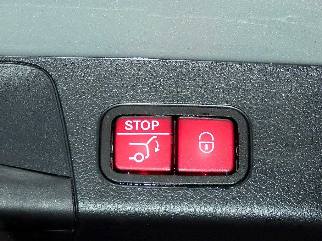 Mercedes Benz GLB Class 2023 Plateado - Importación desde Corea - HF Imports Iquique - Foto 16