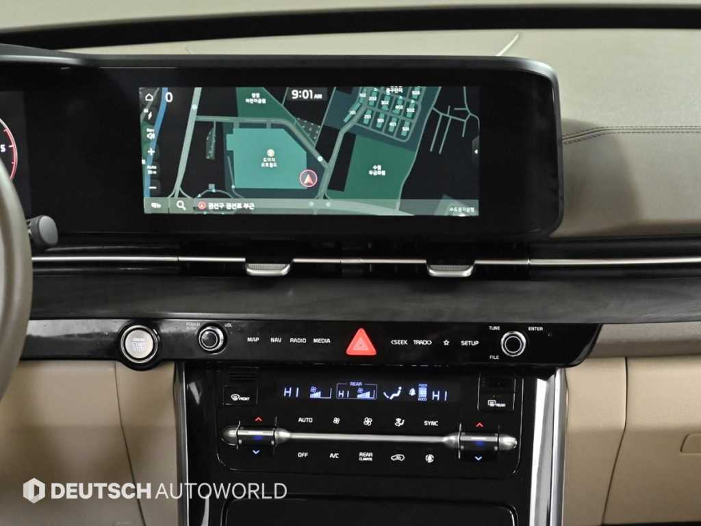 KIA Carnival - Vista 7