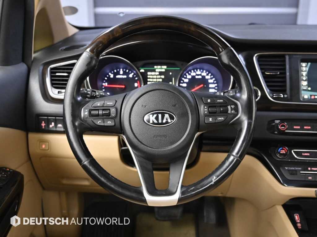 KIA Carnival 2020 Negro - Importación desde Corea - HF Imports Iquique - Foto 13