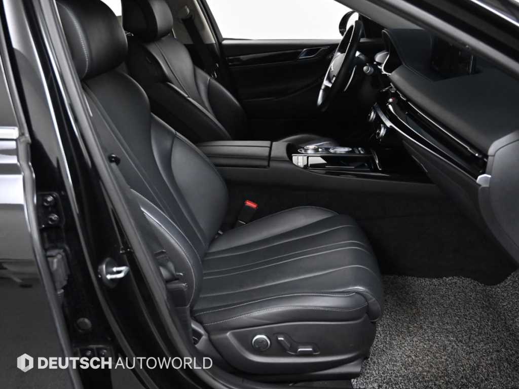 Genesis G80 - Vista 10