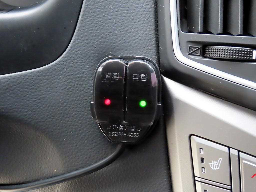 HYUNDAI Starex 2021 Blanco - Importación desde Corea - HF Imports Iquique - Foto 14