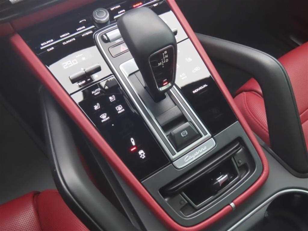 Porsche Cayenne - Vista 6