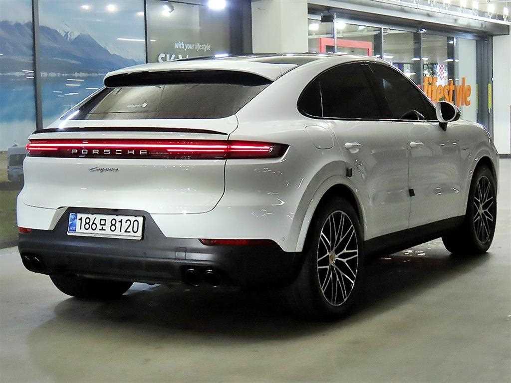 Porsche Cayenne - Vista 4