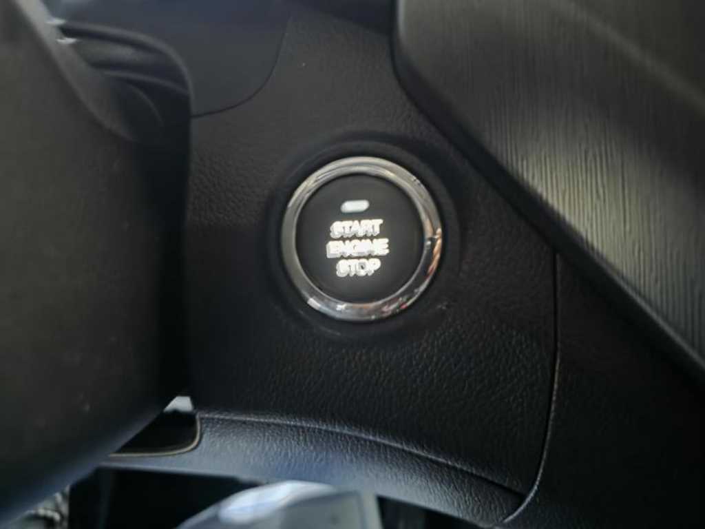 Ssangyong Tivoli 2018 Negro - Importación desde Corea - HF Imports Iquique - Foto 16