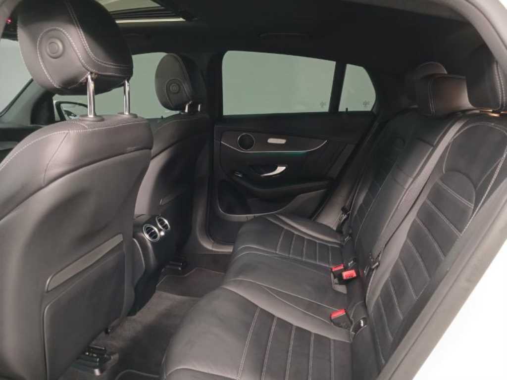 Mercedes Benz GLC Class - Vista 8